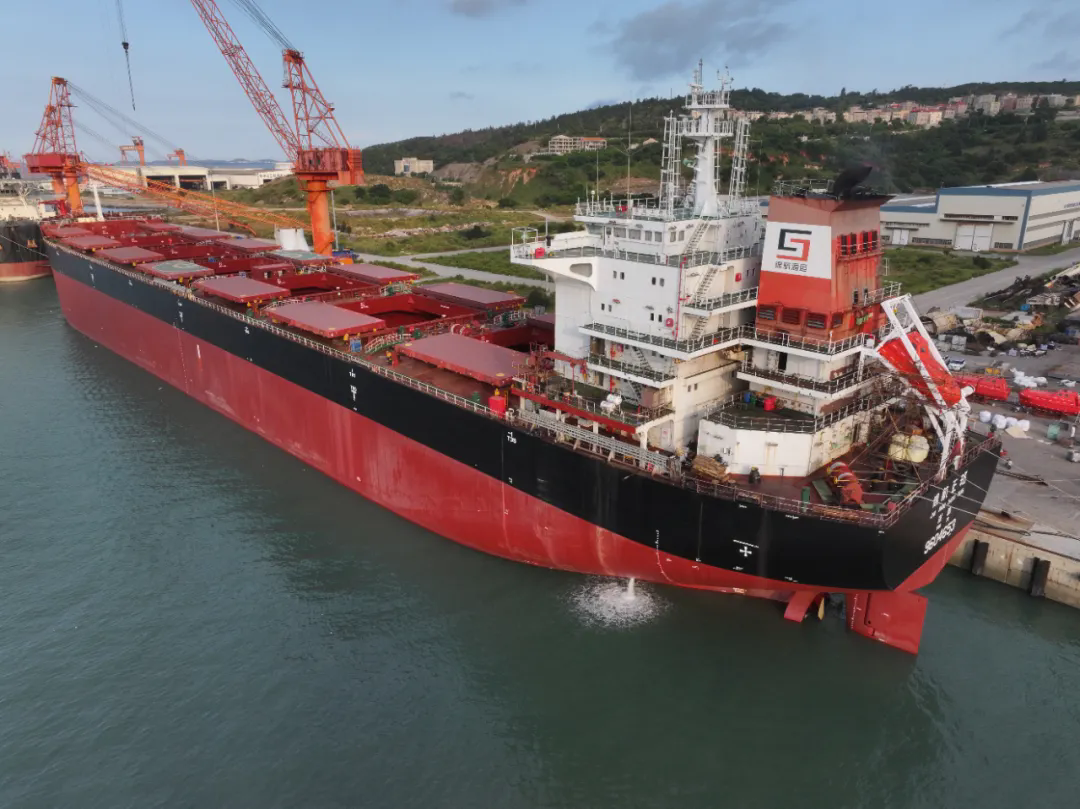 錦航正邦輪 | 一場(chǎng)硬核改造與熱血攻堅(jiān)的綠色交響曲